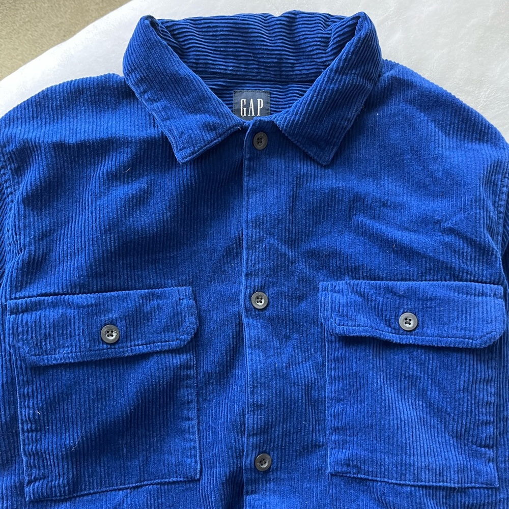 Men’s GAP cobalt blue corduroy jacket / shacket / overshirt / boyfriend-shirt.